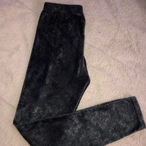 Soft Pattern Leggings